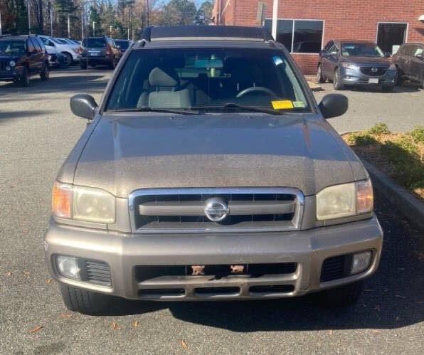 2004 Nissan Pathfinder SE