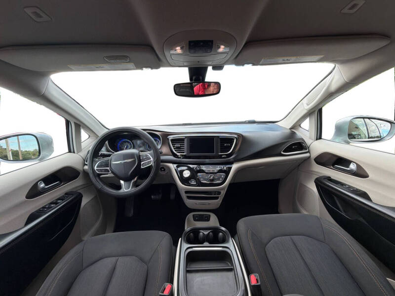 2018 Chrysler Pacifica Touring Plus