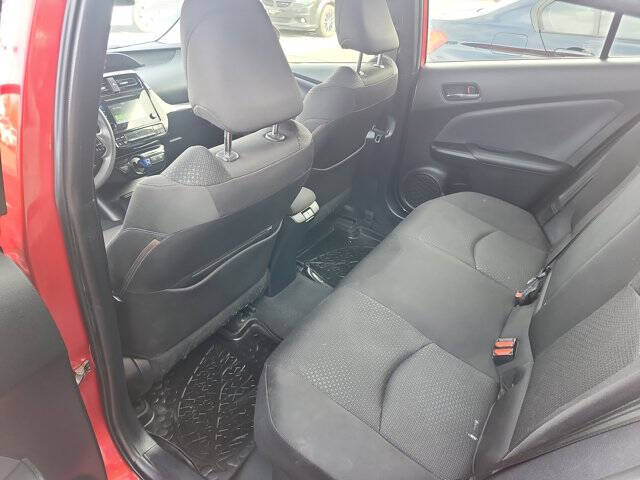 2019 Toyota Prius LE