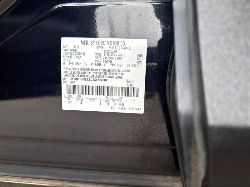 2020 Ford Edge SE