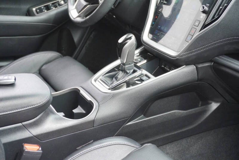 2024 Subaru Outback Touring