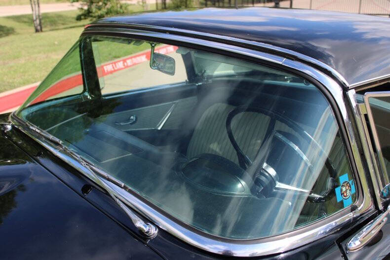 1956 Ford Thunderbird