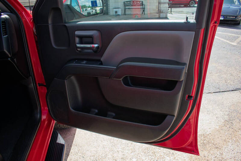 2018 Chevrolet Silverado 1500 Custom