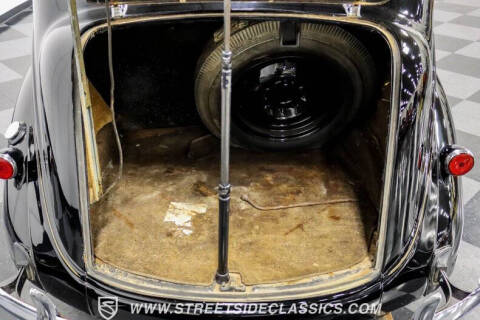 1938 Plymouth Deluxe