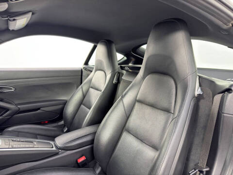 2019 Porsche 718 Cayman S