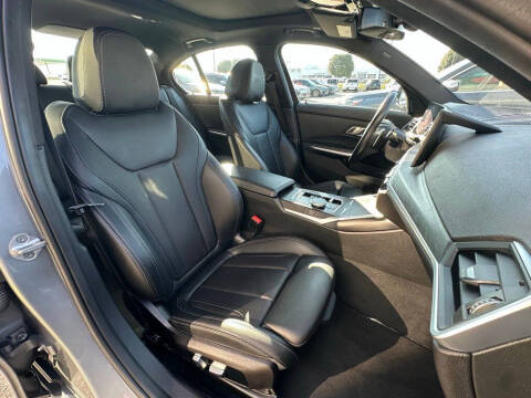 2023 BMW 3 Series 330i