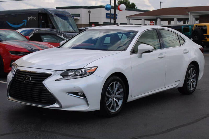2016 Lexus ES 300h