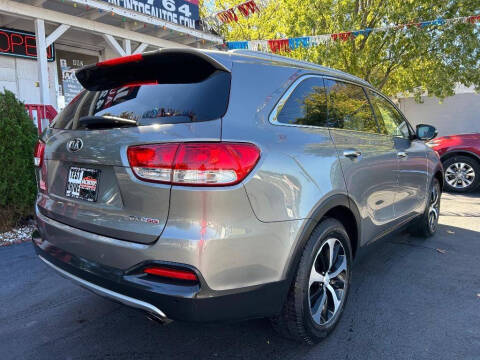 2016 Kia Sorento EX