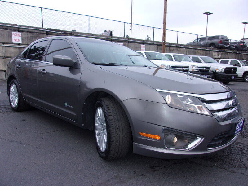 2012 Ford Fusion Hybrid for sale at Delta Auto Sales in Milwaukie OR