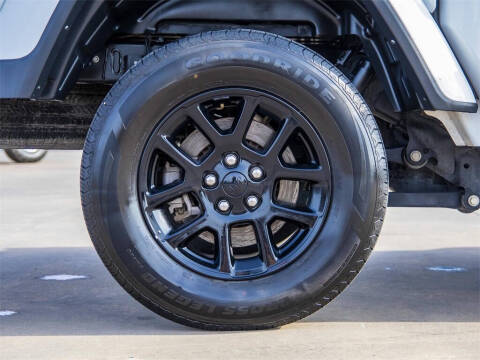 2023 Jeep Gladiator Overland