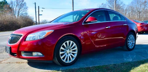 2013 Buick Regal for sale at PINNACLE ROAD AUTOMOTIVE LLC in Moraine OH