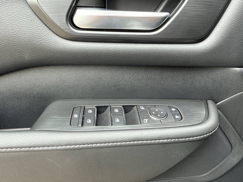 2026 Nissan Armada SV