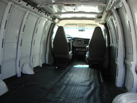 2023 Chevrolet Express 2500