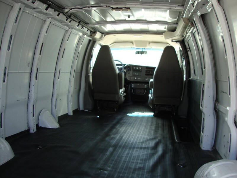 2023 Chevrolet Express 2500