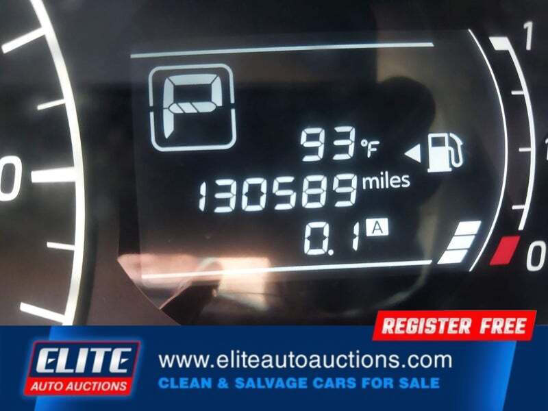 Blue 2015 Nissan Versa Note SV SV 4dr Hatchback 24