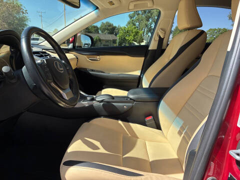 2017 Lexus NX 200t