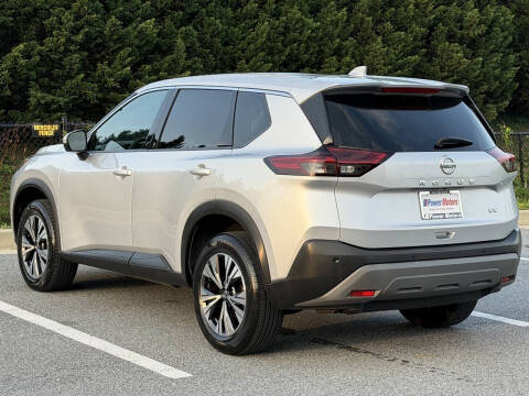 2021 Nissan Rogue SV
