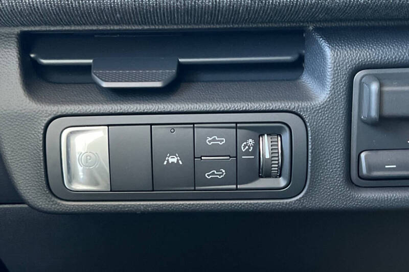 2026 GMC Sierra EV Elevation