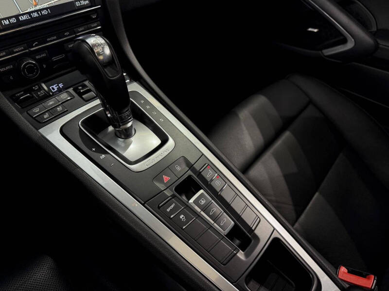 2015 Porsche 911 Carrera