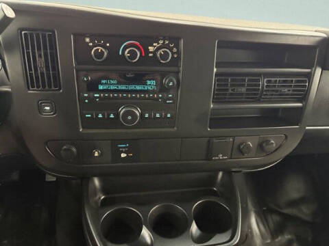 2017 Chevrolet Express 2500