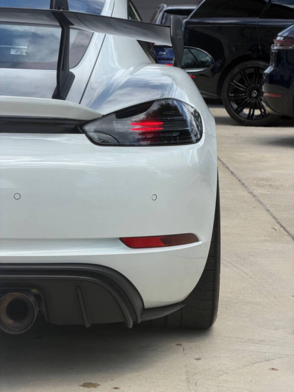2023 Porsche 718 Cayman GT4 RS
