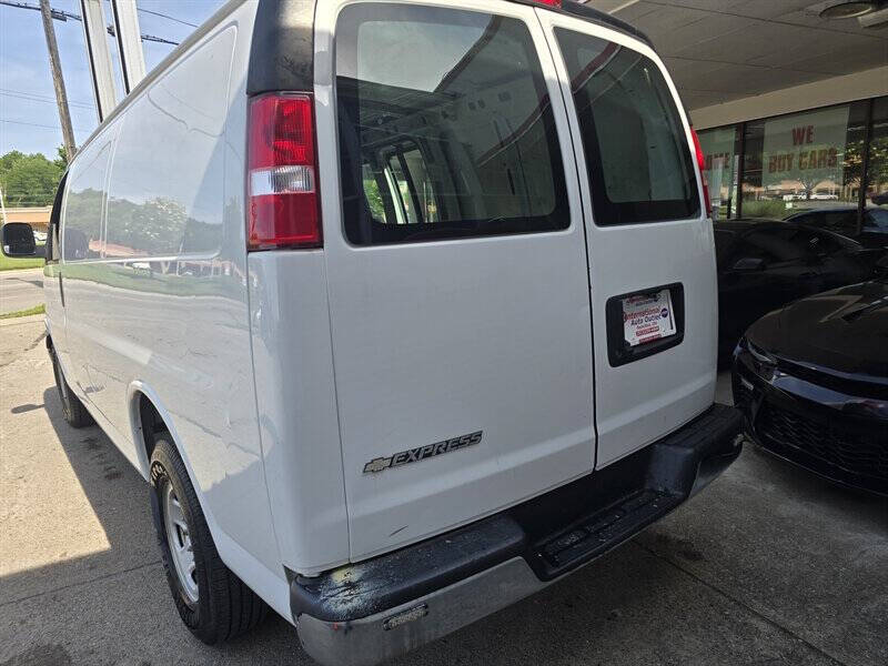2019 Chevrolet Express 2500