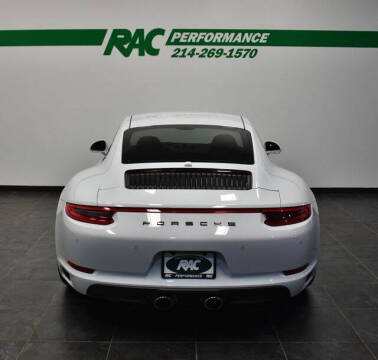 2017 Porsche 911 Carrera 4S