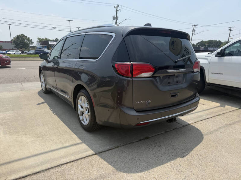 2020 Chrysler Pacifica Touring L 35th Anniversary