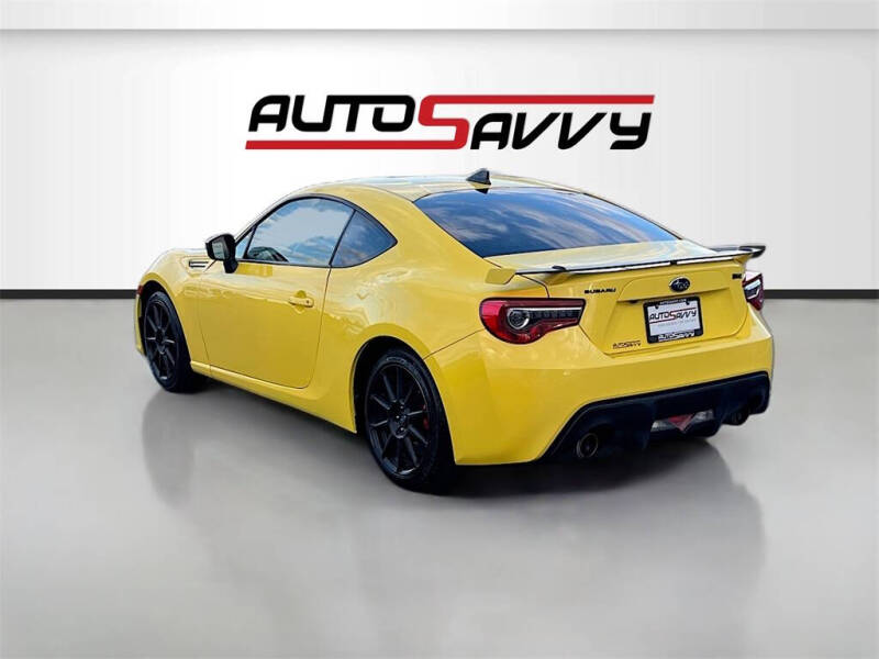 2017 Subaru BRZ Series.Yellow