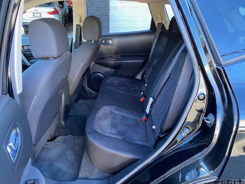 2010 Nissan Rogue S Krom