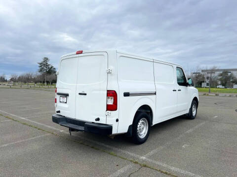 2018 Nissan NV
