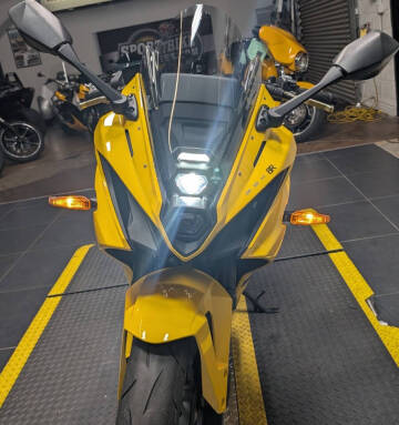 2024 Suzuki GSX-8R