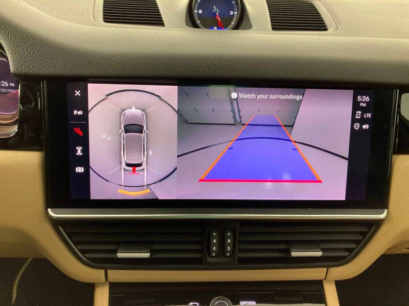 2023 Porsche Cayenne