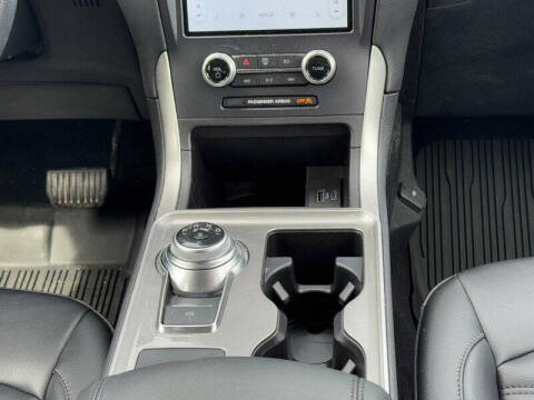 2023 Ford Edge