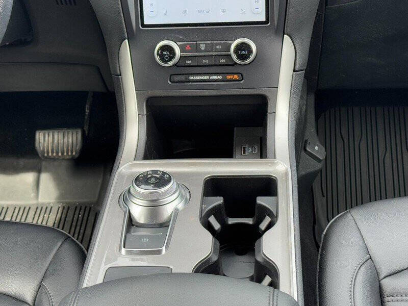 2023 Ford Edge