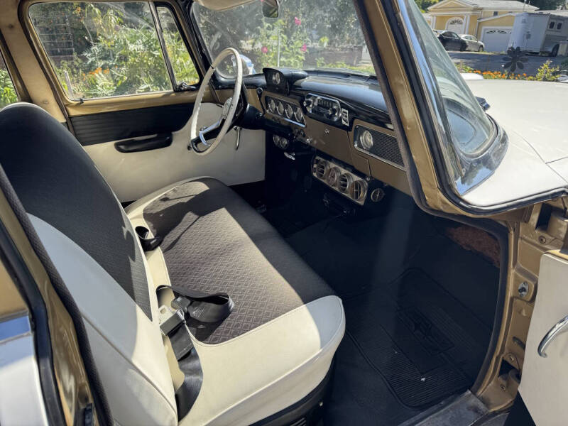 1957 Studebaker Commander