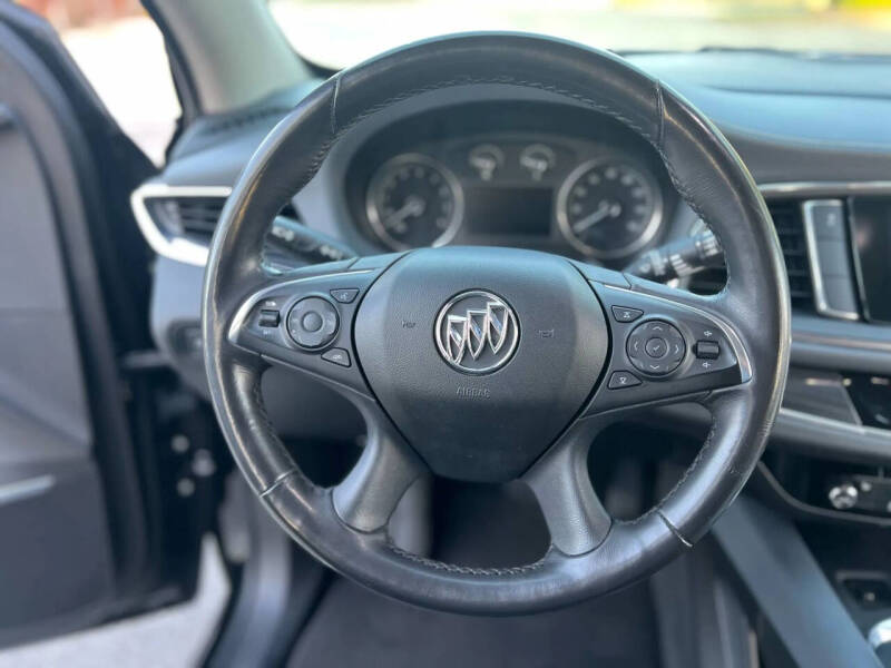 2019 Buick Enclave Essence