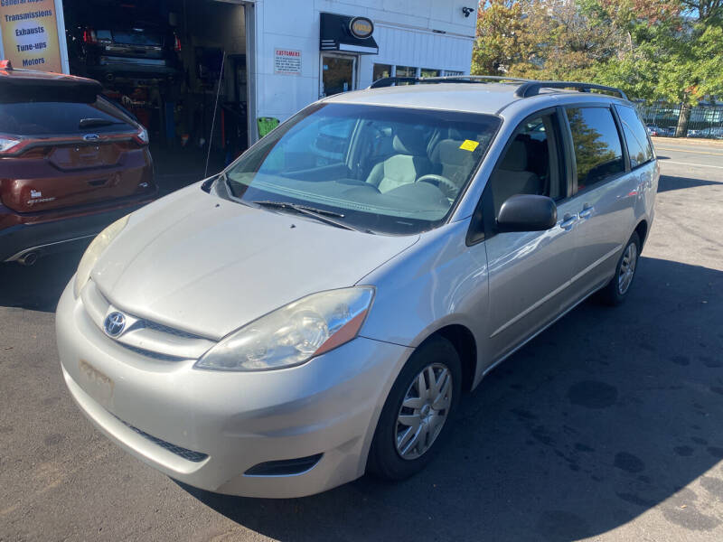 2007 Toyota Sienna for sale at Vuolo Auto Sales in North Haven CT