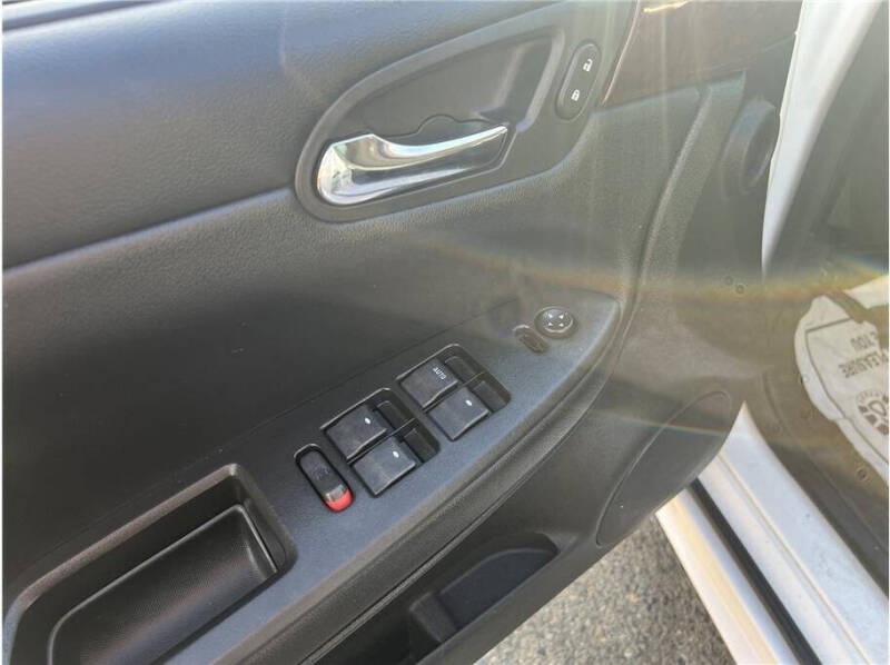 2010 Chevrolet Impala LS