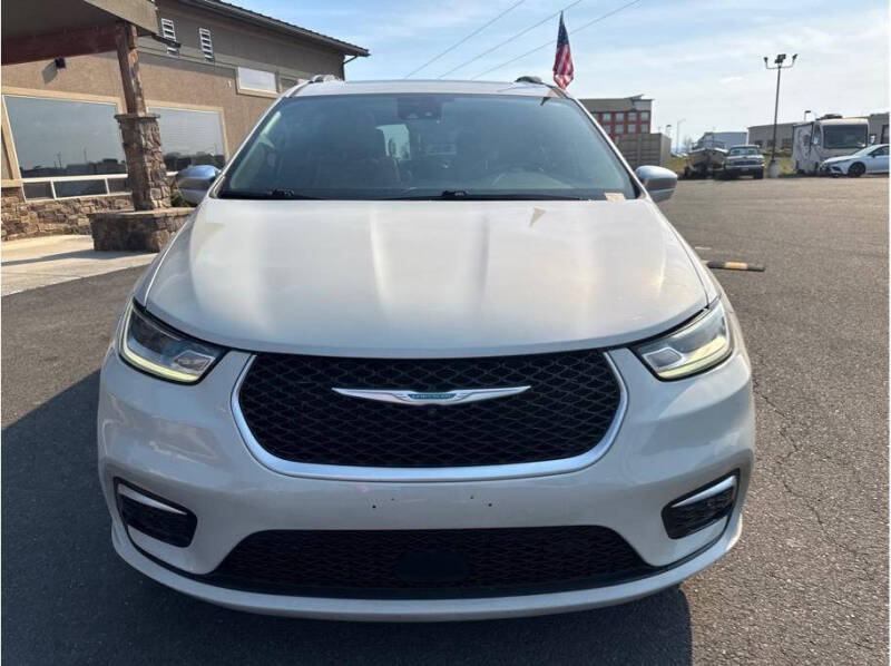 2021 Chrysler Pacifica Hybrid Pinnacle