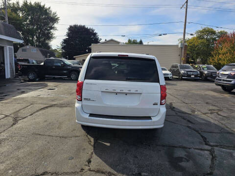 2014 Dodge Grand Caravan SXT