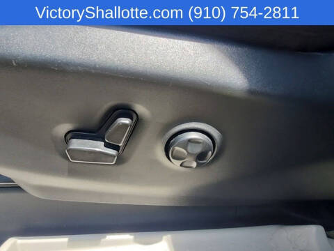 2024 Chrysler Pacifica Plug-In Hybrid Select