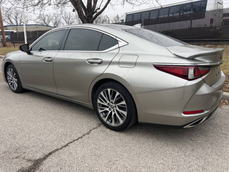2019 Lexus ES 350