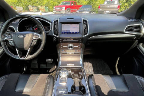 2019 Ford Edge ST