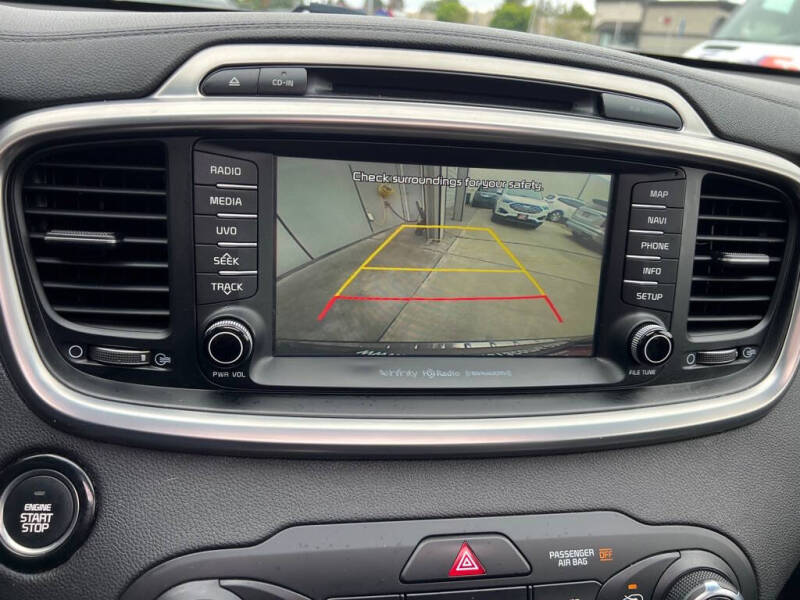 2016 Kia Sorento SX Limited