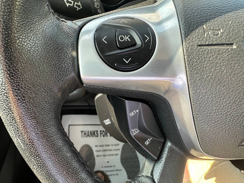 2016 Ford C-MAX Hybrid SE