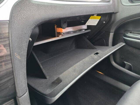 2022 Chrysler 300 Touring