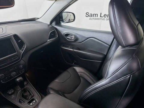 2022 Jeep Cherokee Latitude Lux