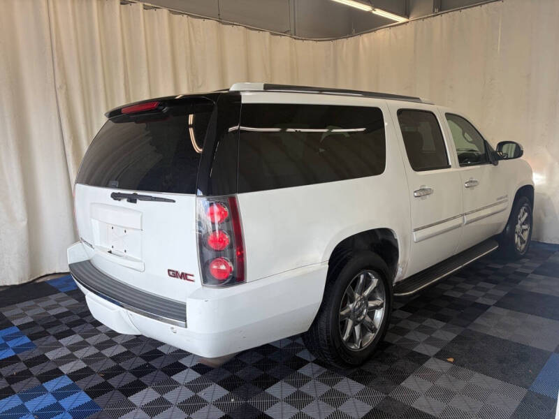 2007 GMC Yukon XL Denali