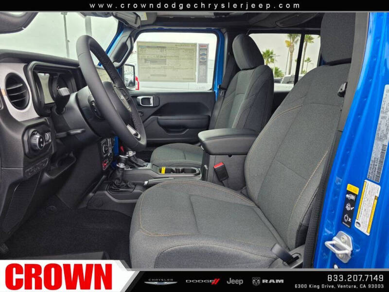 2025 Jeep Gladiator Willys